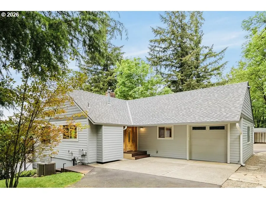 10585 Beutel Rd, Northwest Clackamas, OR 97045 - #3