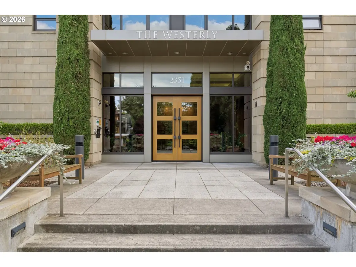 2351 NW Westover Rd #601, Portland, OR 97210 - #1