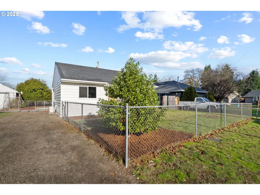 3104 E 24th St, Vancouver, WA 98661 - Image #2