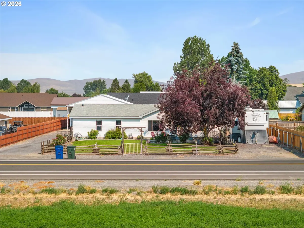 3310 Cedar St, Baker City, OR 97814 - #1