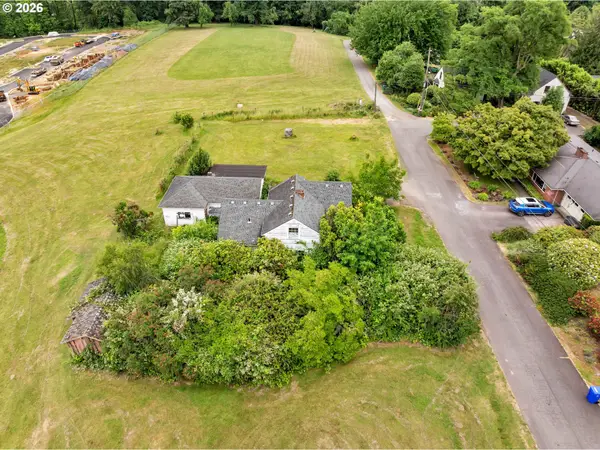 2119 SW Nevada Ct, Portland, OR 97219
