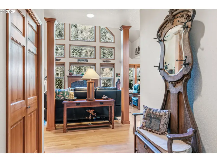 767 Bates Rd, Kalama, WA 98625 - #3