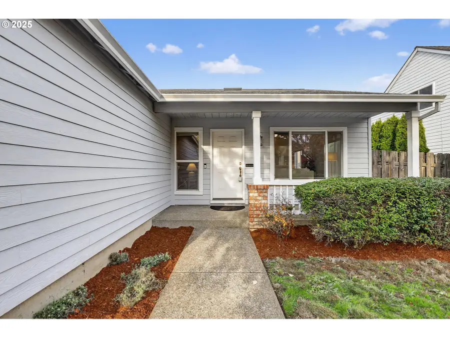 17137 NW Stoller Dr, Portland, OR 97229 - Image #3