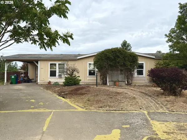 2693 Arnold Ave, Eugene, OR 97402