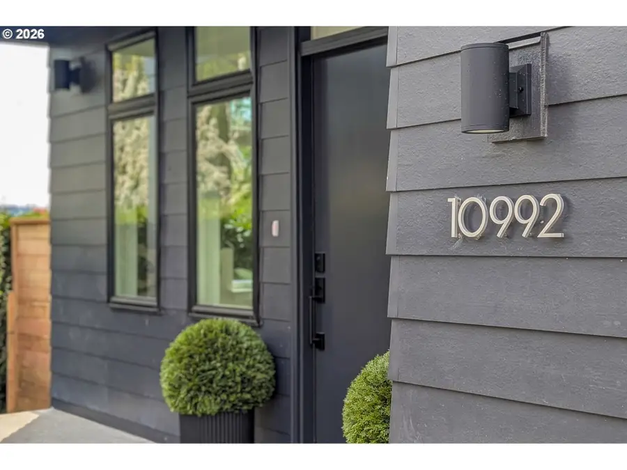 10992 SE Stanley Ave, Milwaukie, OR 97222 - #3