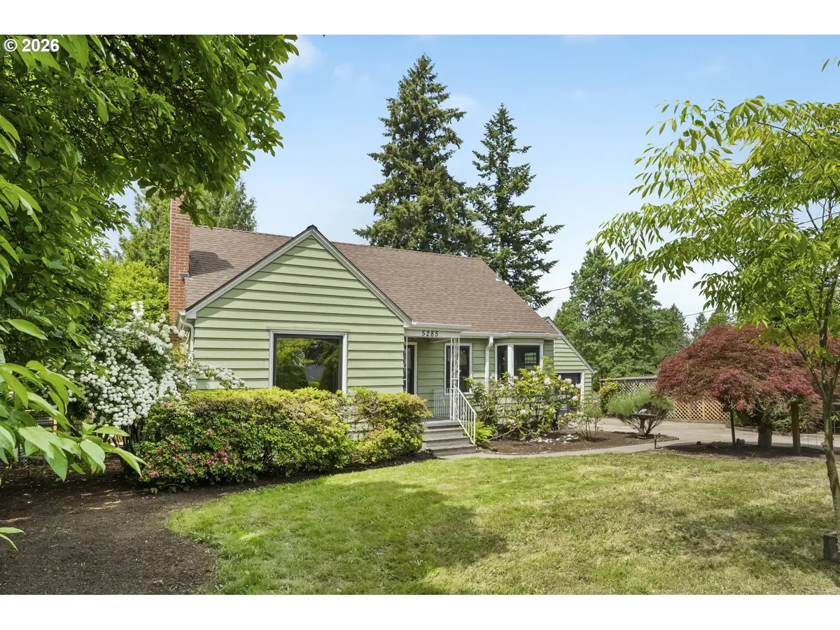 5285 NE 72nd Ave Ne, Portland, OR 97218 - #1
