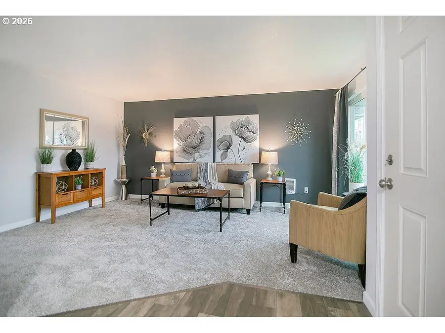 341 24th Ave, Longview, WA 98632 - Image #2