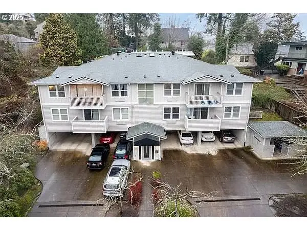 1129 SW Gaines St, Portland, OR 97239