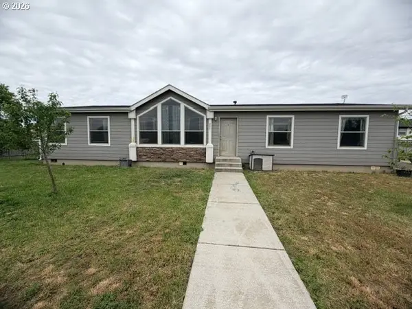 880 N 11th Ave, Elgin, OR 97827