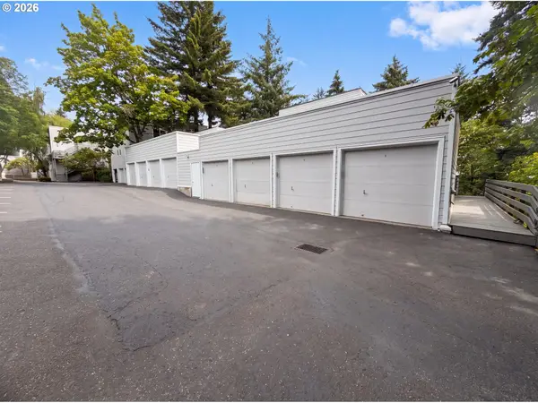 48 Eagle Crest Dr #5F, LakeOswego, OR 97035