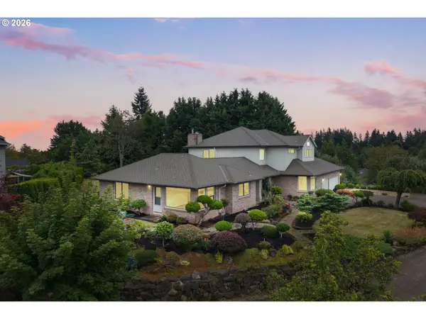 11734 SE Banbury Cir, HappyValley, OR 97086