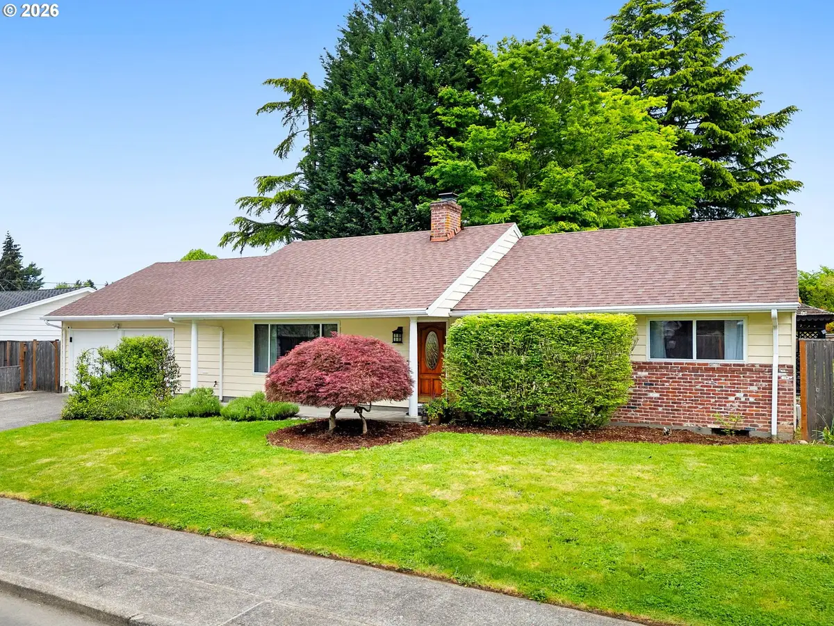 7470 SW Hillcrest Pl, Beaverton, OR 97008 - #1