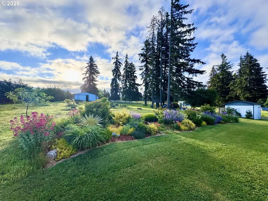25375 S Eldorado Rd, Mulino, OR 97042 - #3