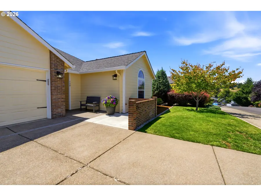 150 Mountain Vista Ave, Salem, OR 97306 - #3