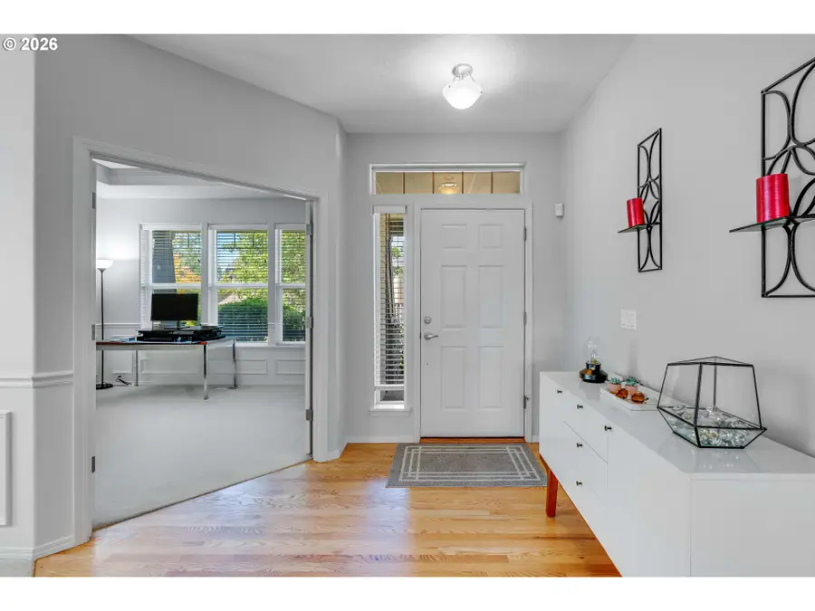 3760 NW Tustin Ranch Dr, Portland, OR 97229 - #3