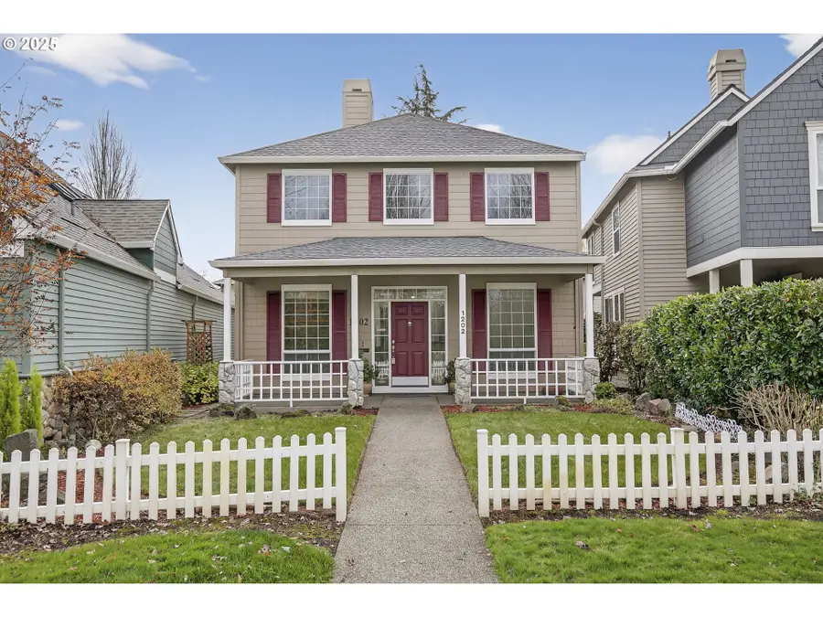 1202 NE Parks Edge Cir, Hillsboro, OR 97124 - Image #3