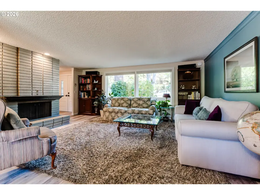 365 E 50th Ave, Eugene, OR 97405 - #3