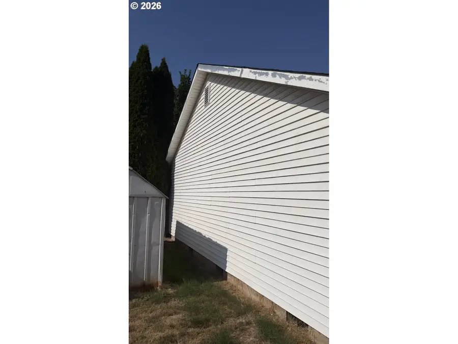 1570 SW Fellows St, McMinnville, OR 97128 - #2