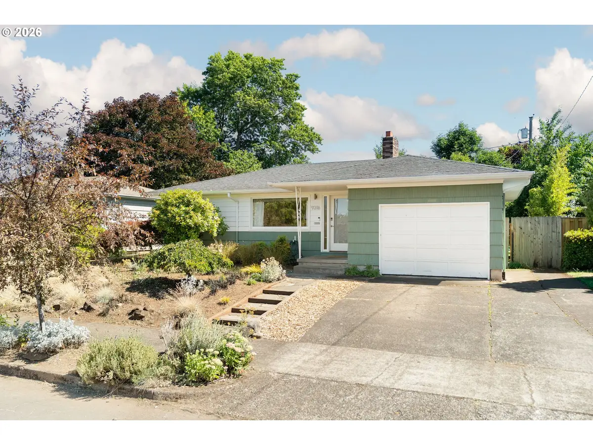 9316 SE Salmon Ct, Portland, OR 97216 - #1