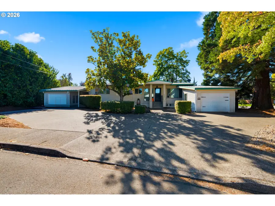 548 NW 18th St, McMinnville, OR 97128 - #2