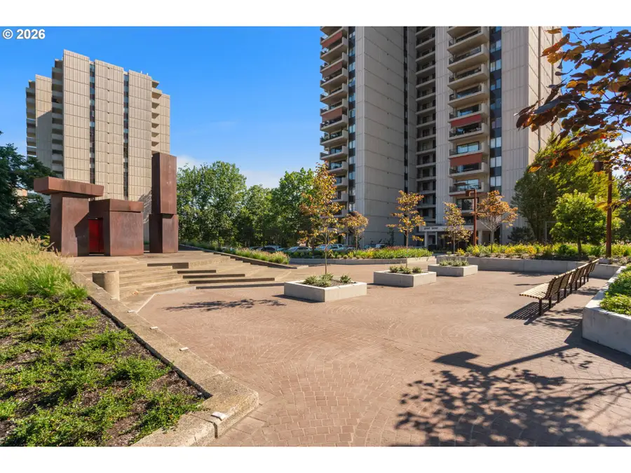 2211 SW 1st Ave #206, Portland, OR 97201 - #3
