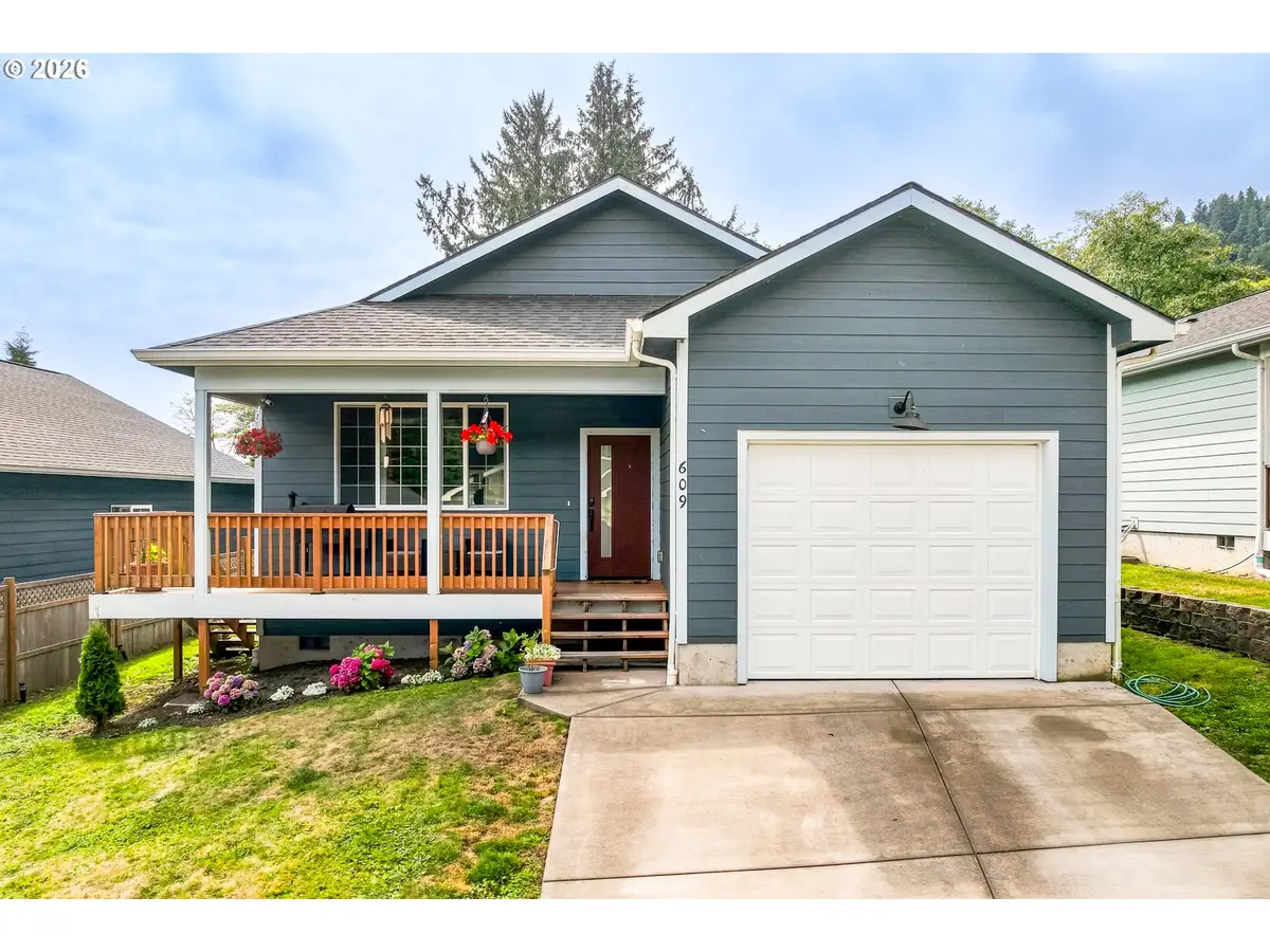 609 Vine Maple Ln, Garibaldi, OR 97118 - #1