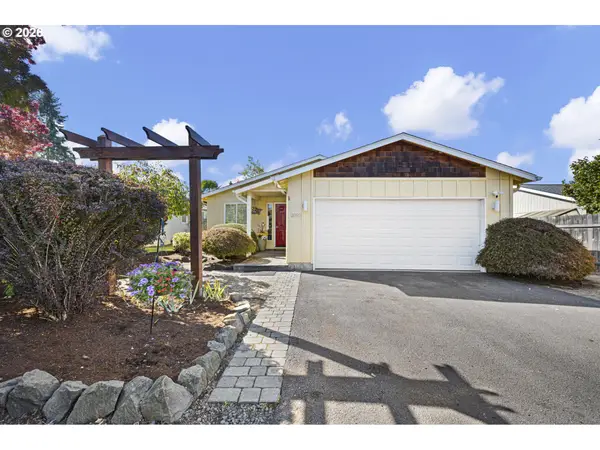 2092 Four Oak Grange Rd, Eugene, OR 97405