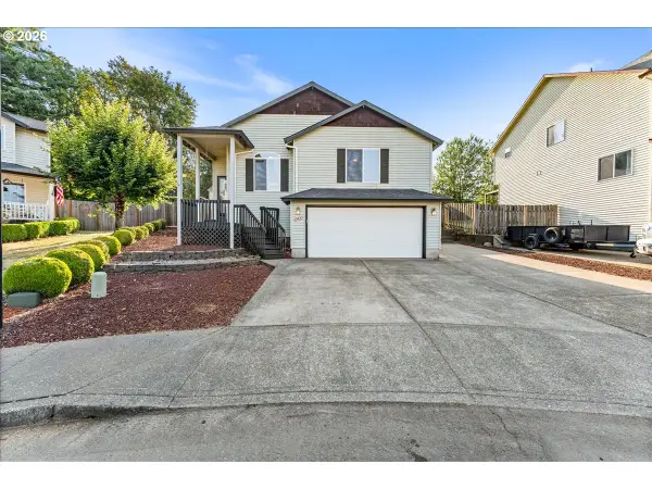 15653 Jade Glen Ave, Sandy, OR 97055