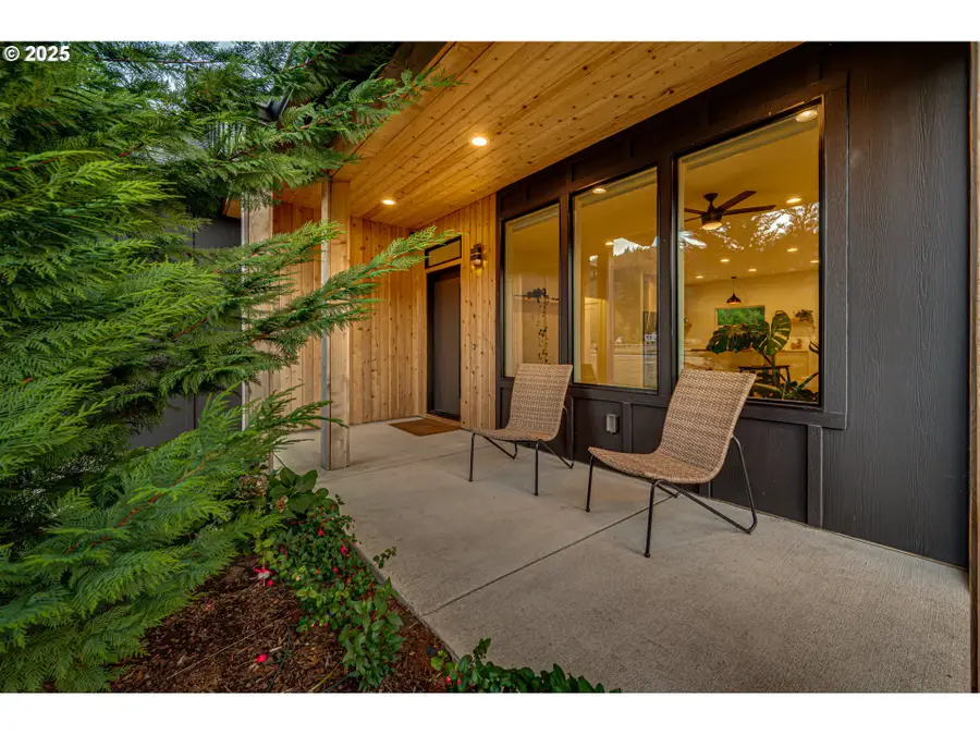 192 Stuart Field Ln, Ariel, WA 98603 - Image #3