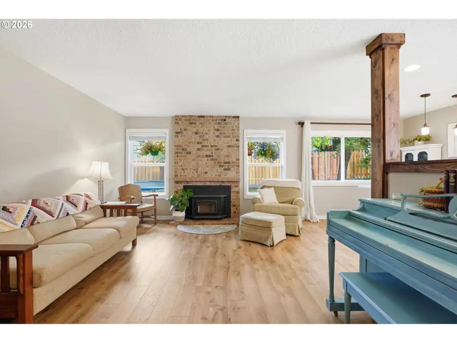 12650 SW Katherine St, Tigard, OR 97223 - #3
