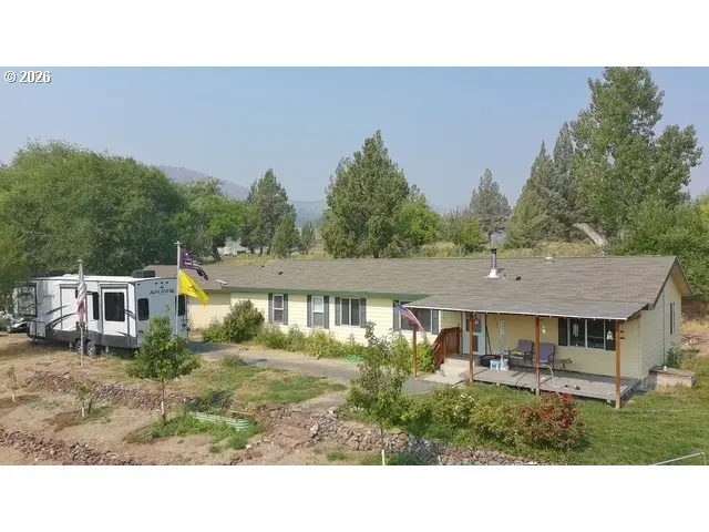 250 Schoolhouse Dr, Dayville, OR 97825 - #1