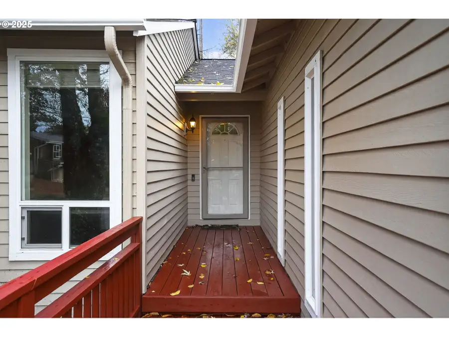 4795 NW Kahneeta Dr, Portland, OR 97229 - Image #3