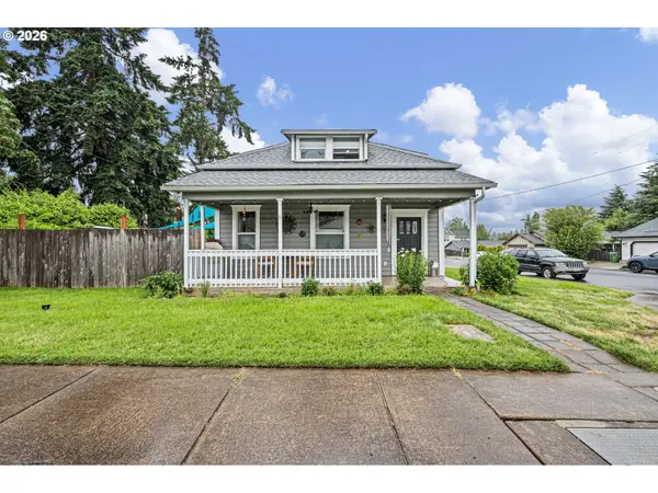1905 S 6th St, CottageGrove, OR 97424