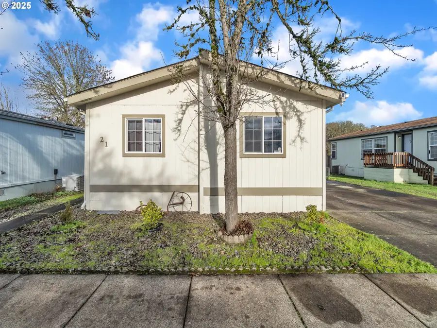 777 College Park Dr Sw #21, Albany, OR 97322 - Image #2