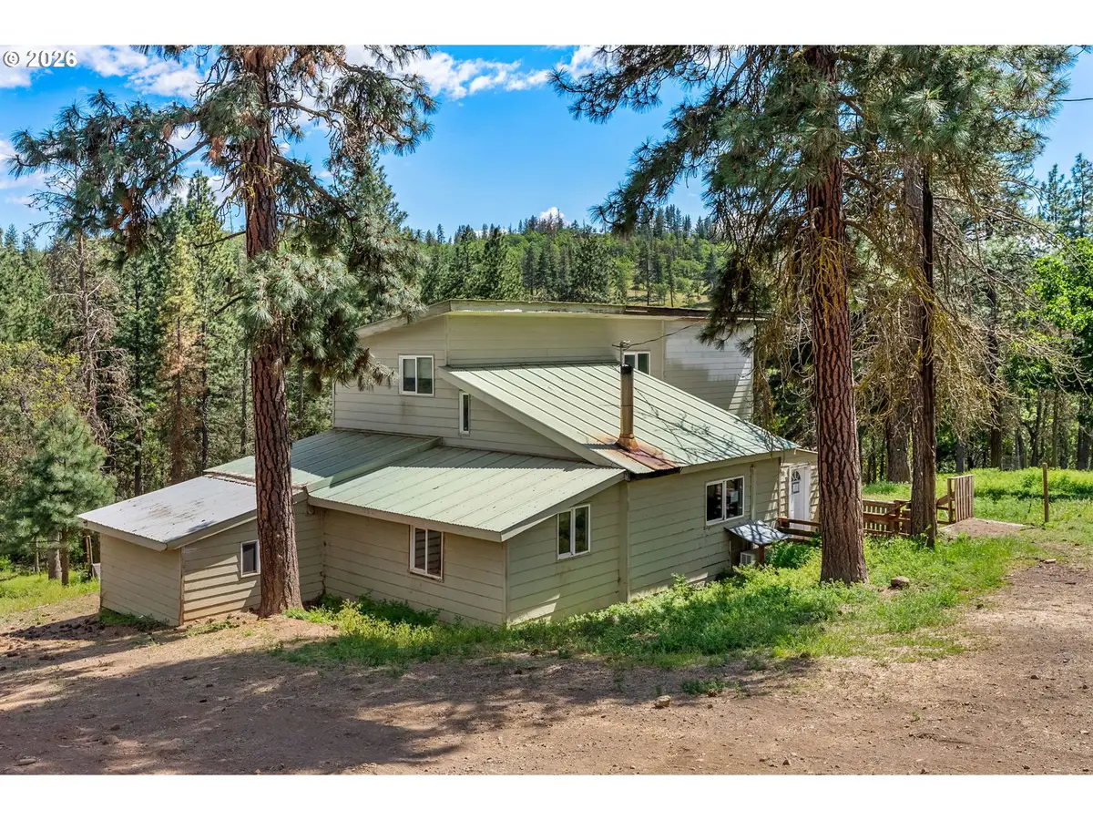 36 Wooded Ln, Goldendale, WA 98620 - #1
