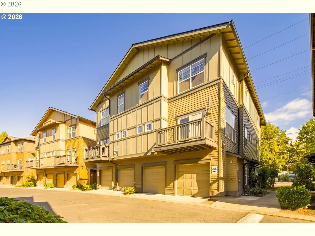 1070 SW 170th Ave #203, Beaverton, OR 97003 - #1