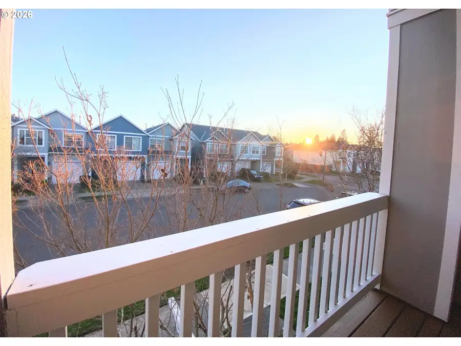 17446 SW October Ct, Beaverton, OR 97003 - Image #2