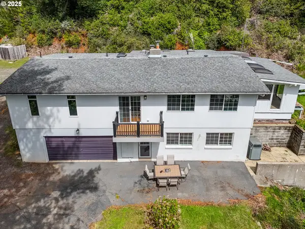 96741 Duley Creek Rd, Brookings, OR 97415