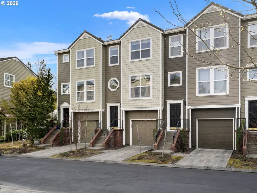 2622 NW Kennedy Ct, Portland, OR 97229 - #2