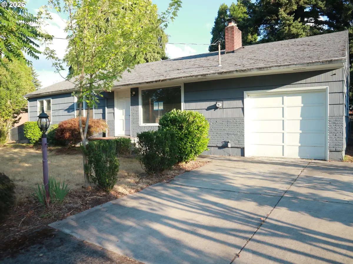 18230 NE Flanders St, Portland, OR 97230 - #1