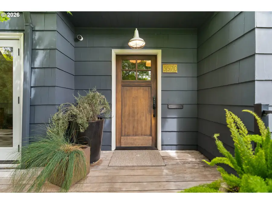 3570 SW Council Crest Dr, Portland, OR 97239 - #2