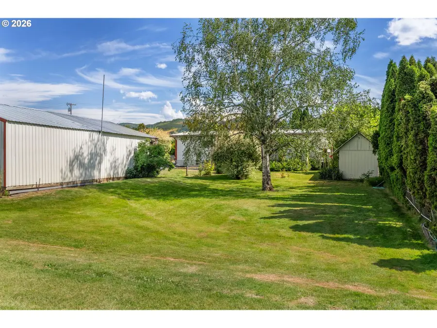 3686 Mud Alley Dr, Odell, OR 97031 - #3