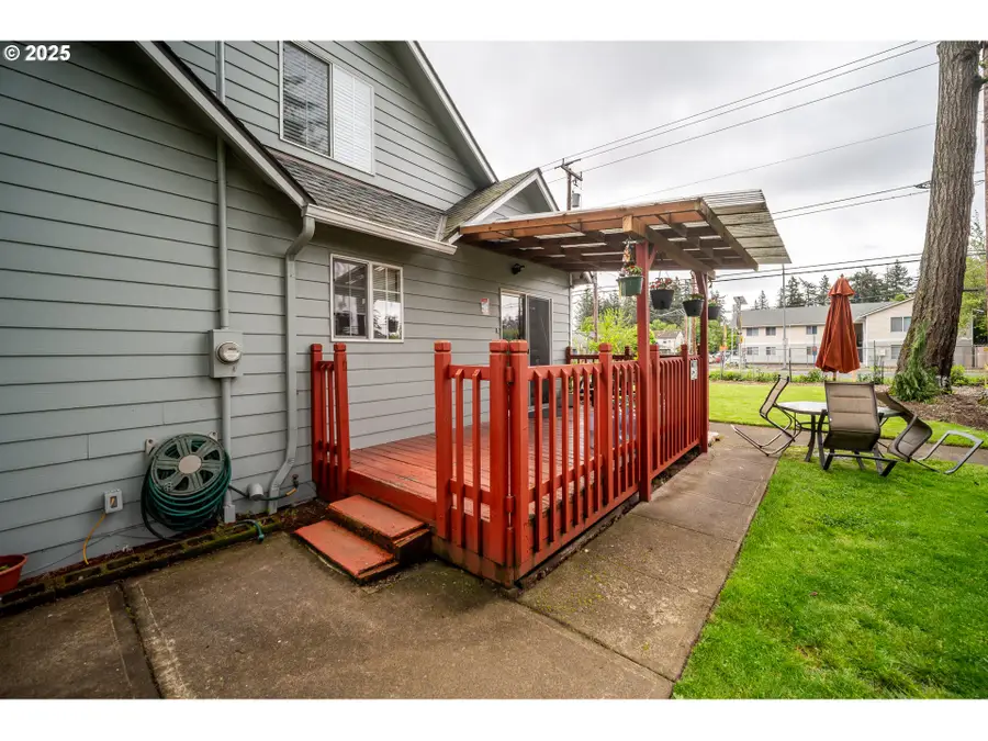 11901 SE Powell Blvd, Portland, OR 97266 - #3