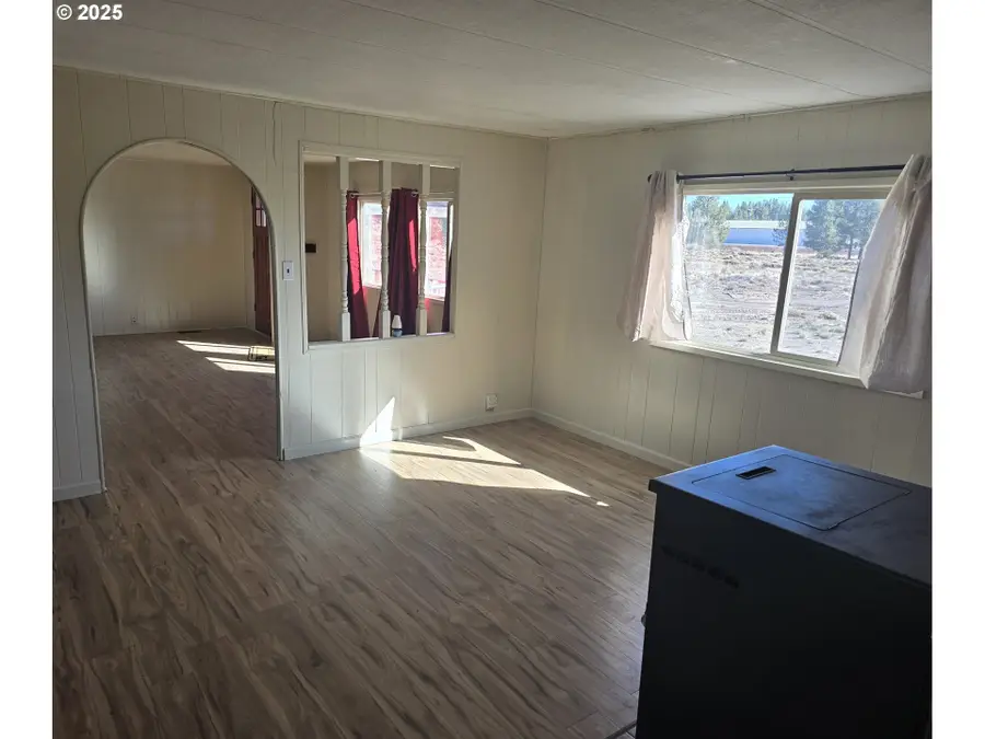 100120 Highway 97, Chemult, OR 97731 - Image #3