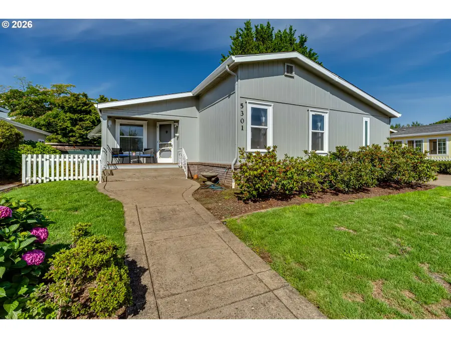 5301 Glenn Ellen Dr, Eugene, OR 97402 - #2