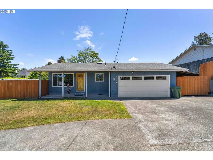 2449 Oak St, North Bend, OR 97459 - #2