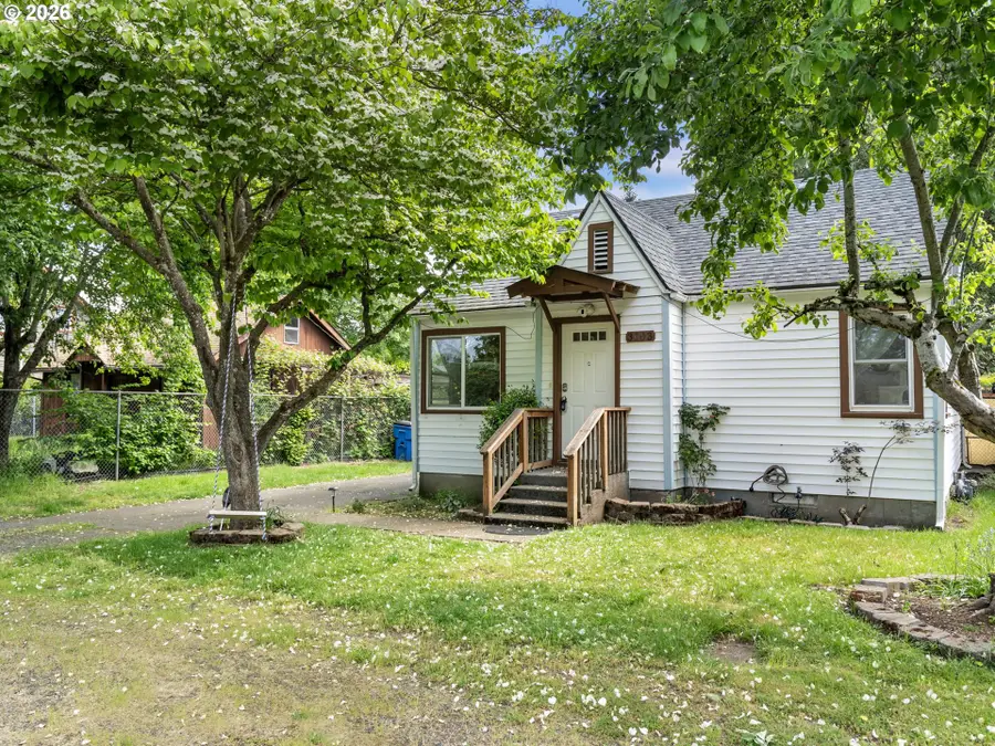 3003 Watson Ave, Vancouver, WA 98661 - #3