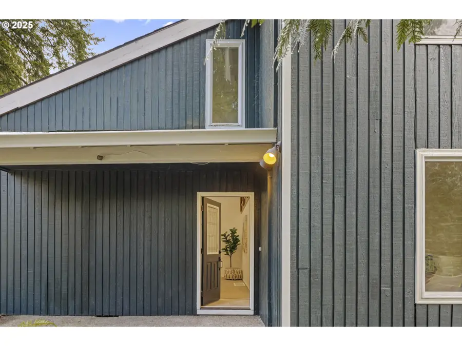 68284 E Twinberry Loop, Welches, OR 97067 - #3