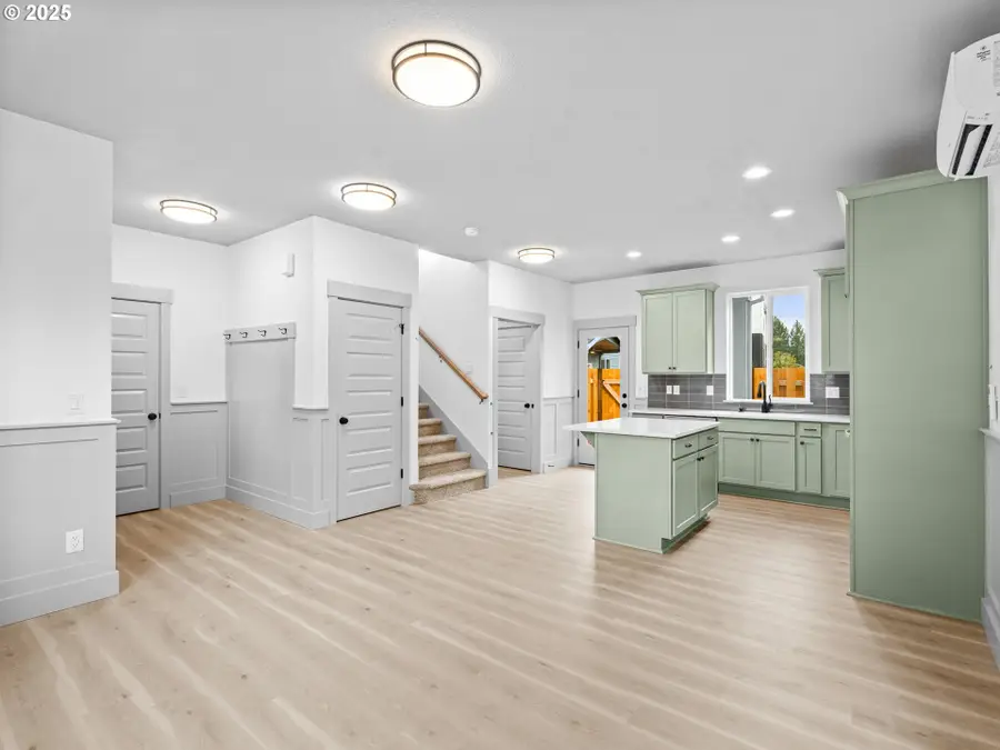 7675 N Kellogg St, Portland, OR 97203 - Image #2