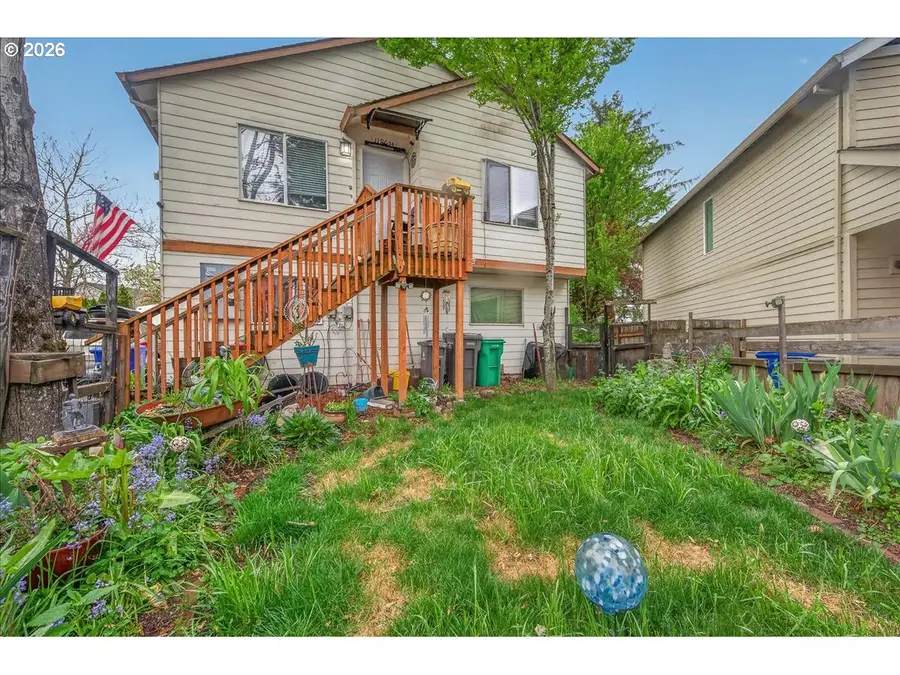 11905 11907 SE Schiller St, Portland, OR 97266 - #2